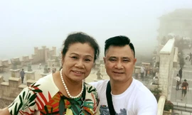 NSND Tự Long và mẹ