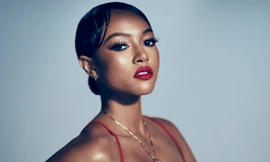 Karrueche Trần - tình cũ gốc Việt của Chris Brown sexy với bikini