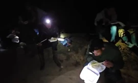 [Video] Thần tốc tiến vào Vườn Quốc gia Hoàng Liên chữa cháy