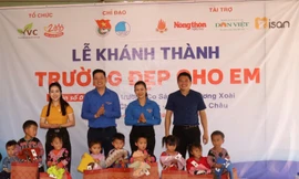 Mang lớp học khang trang đến bản vùng cao