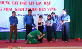 Tuyên truyền xóa bỏ lạc hậu, phòng chống tệ nạn xã hội ở vùng cao Hòa Bình