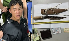 Mâu thuẫn gia đình, chồng dùng dao đâm vợ tử vong