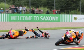 Kỹ năng phanh motor khi vào cua