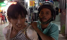 Hiệp sĩ Trần Văn Hoàng bắt nóng tên cướp.