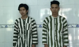 Chinh và Phi tại công an.