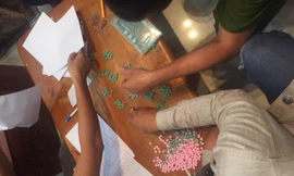 Hàng nghìn viên ma tuý được phát hiện.