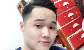 "Tú ông" Kiều Đại Dũ hét giá bán dâm để ăn chênh lệch hàng nghìn USD mỗi lần.