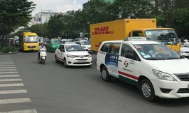 Việc thí điểm 5 điểm đón taxi cố định nhằm chấn chỉnh việc đón trả khách không đúng nơi quy định.
