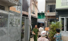 Lực lượng chức năng điều tra vụ việc.