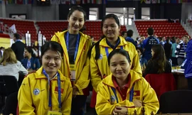 Cặp vợ chồng kỳ thủ giải cứu cờ vua Việt Nam ở Olympiad