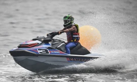 VĐV Saly Ou Moeut của Campuchia giành ngôi vô địch ở môn Jetski