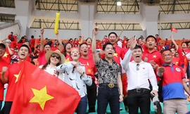 Tuyển thủ Olympic Việt Nam tặng 250 triệu đồng cho đội tuyển nữ