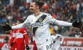 Ngôi sao Ibrahimovic nhận giải thưởng trên đất Mỹ