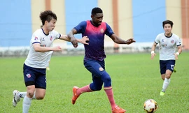 Cầu thủ cùng ký hợp đồng với 2 CLB tại V-League bị cấm thi đấu 1 năm