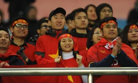 Cổ động viên Việt Nam 'giải cứu' giải U23 châu Á