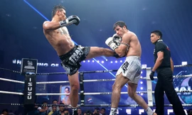 Saiyok (quần đen) là đối thủ "khó nhằn"