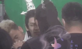 “Hạo Y Hành” tung ảnh hậu trường gây “lú” cực mạnh của La Vân Hi và Trần Phi Vũ