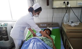 Anh Đạt đang được điều trị tại bệnh viện