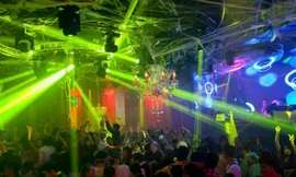 Tạm ngưng hoạt động các quán bar, vũ trường