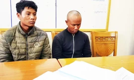 Lơ Mu Ha Si Đan và Lơ Mu Ha Lô tại cơ quan điều tra