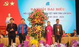 Quang cảnh đại hội