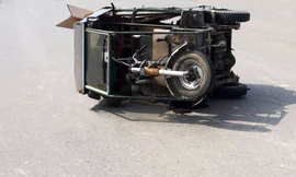 Một chiếc xe ba gác gây tai nạn trên đương - Ảnh minh họa