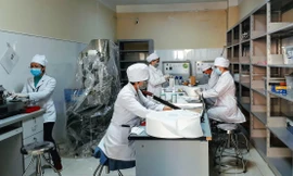 Nơi sản xuất khẩu trang của nhà trường