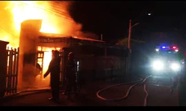 Chữa cháy tại xưởng gỗ