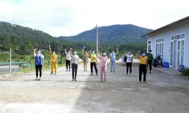 Tạp thể dục hàng ngày để rèn luyện sức khỏe