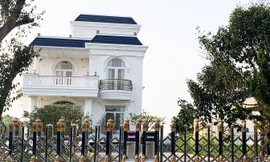 Căn biệt thự không phép đồ sộ ở mặt tiền đường Lý Thường Kiệt