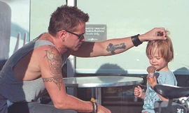 Colin Farrell cởi mở về con trai đau ốm