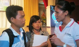 Cử nhân thực tập nghề… bê nước, pha trà