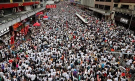 Hong Kong: Số người biểu tình tăng kỷ lục, thủ lĩnh 'Cách mạng ô' ra tù