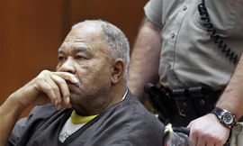 Sát nhân hàng loạt Samuel Little hầu tòa ở Los Angeles năm 2013. Ảnh: AP.