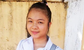 Một thí sinh được 27 người “chăm sóc"