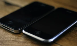 Apple luôn nỗ lực tối ưu phần mềm để người dùng iPhone cũ không bị thiệt thòi. Ảnh: BGR.