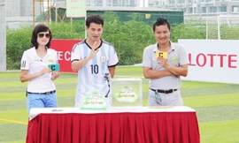 Bộ ba huấn luyện viên, ông bầu