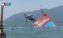 Việc lai dắt gặp nhiều khó khăn