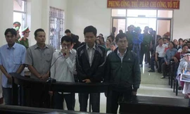 Các bị cáo tại phiên xử sơ thẩm ngày 10/3 