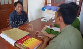  Đối tượng Hoàng Văn Sèn tại Cơ quan CSĐT Công an huyện Tuy Đức