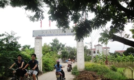 Nhiều người ở Xã Vạn Phúc không hay biết nước giếng khoan họ đang dùng nhiễm arsenic mà chỉ biết nước nhiễm sắt. Ảnh: Ngọc Thùy.