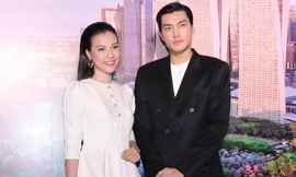 Hoàng Oanh xuất hiện sau tin ly hôn chồng tây: Cười tươi nhưng không giấu được vẻ mệt mỏi