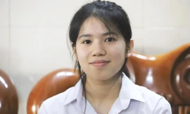 Nữ sinh trường huyện có điểm thi cao nhất Hà Tĩnh: "Vừa học vừa chơi", học Tiếng Anh vì mê phim
