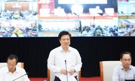 Vì sao yêu cầu thí sinh để đồ dùng cá nhân cách phòng thi 25m?