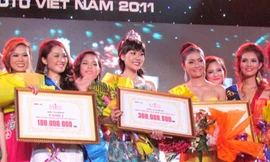Hoa khôi Ôtô Việt Nam 2011: Trống vắng