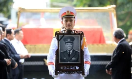 Lễ an táng nguyên Chủ tịch nước Lê Đức Anh 