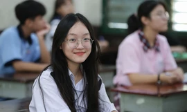 Làm cách nào để có một bộ SGK thống nhất, hiện đại?