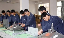 Phân luồng sau THCS: Hướng đi mới hay lối rẽ cụt của học sinh?