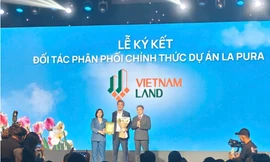 Vietnam Land ký kết hợp tác phân phối chiến lược dự án La Pura 