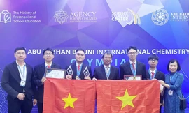 Đoàn Việt Nam dự thi Olympic Hóa học quốc tế Abu Rayhan Biruni năm 2025.